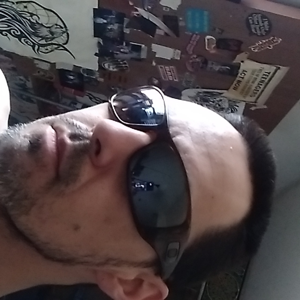 Rare Oakley Hijinx chocolate brown